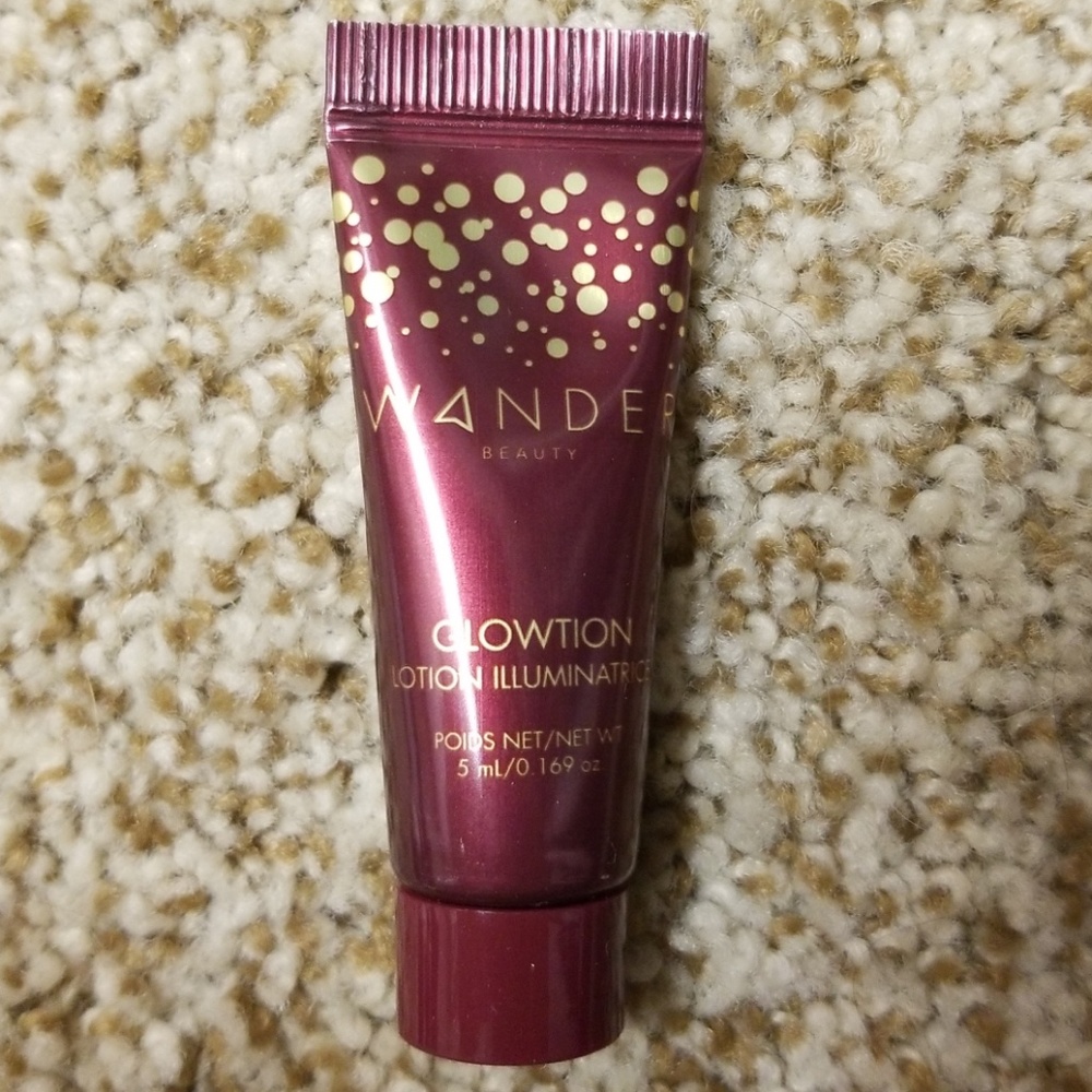 3 for $10 🌟 Wander Beauty Glowtion